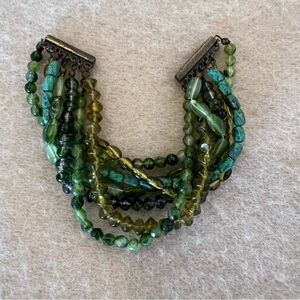 Multi-Green 💚 Beaded 7.5” Bracelet